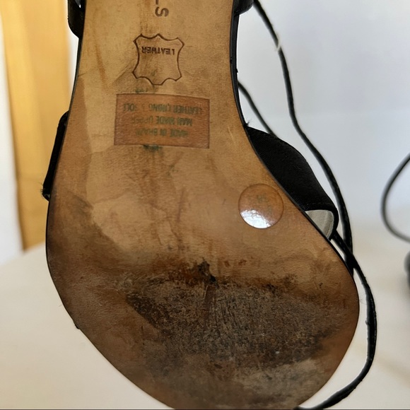 BCBGirls/ Black heels - Picture 7 of 7